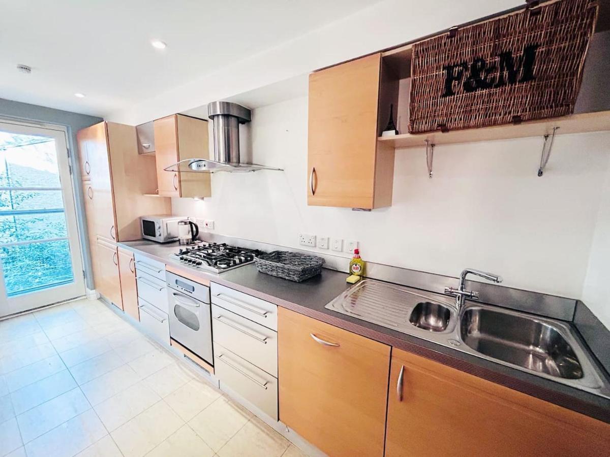 לונדון Amazing Flat Near South Kensington - 2 To 3 Bedrooms מראה חיצוני תמונה