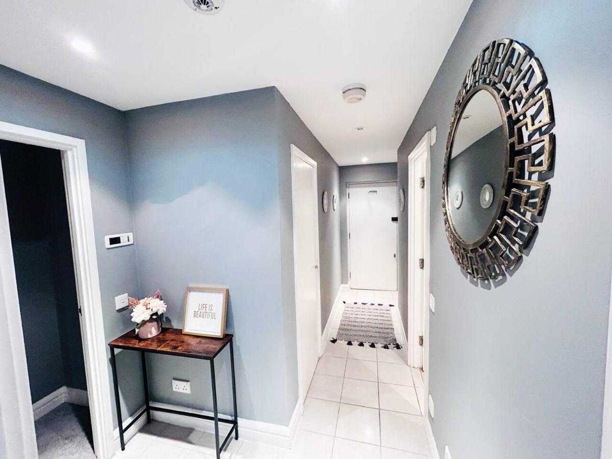 לונדון Amazing Flat Near South Kensington - 2 To 3 Bedrooms מראה חיצוני תמונה
