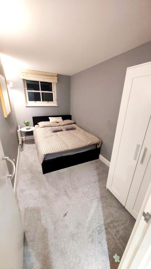 לונדון Amazing Flat Near South Kensington - 2 To 3 Bedrooms מראה חיצוני תמונה